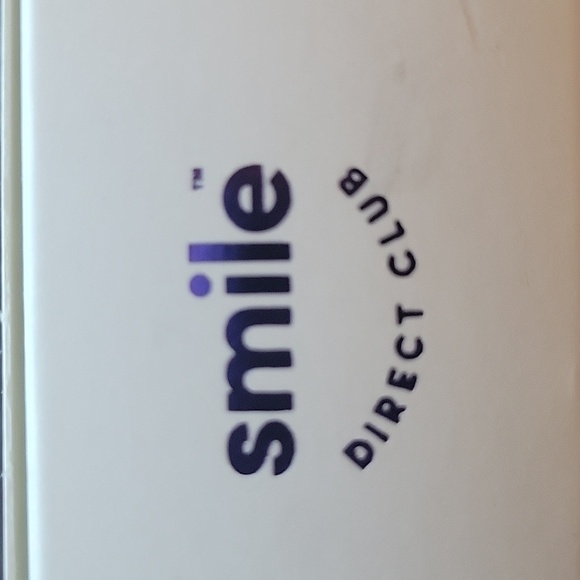 Smile Direct Club LED Accelerator Light - Picture 4 of 4